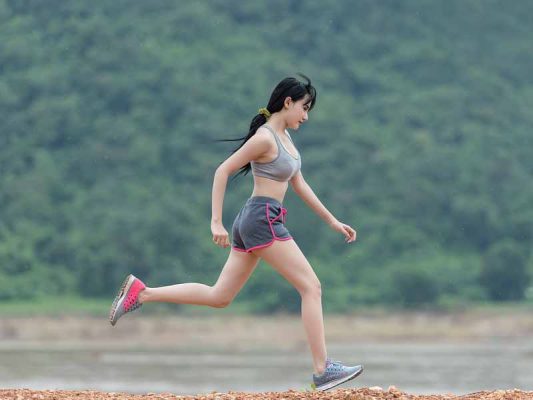 What the Most Successful People Do Before Breakfast